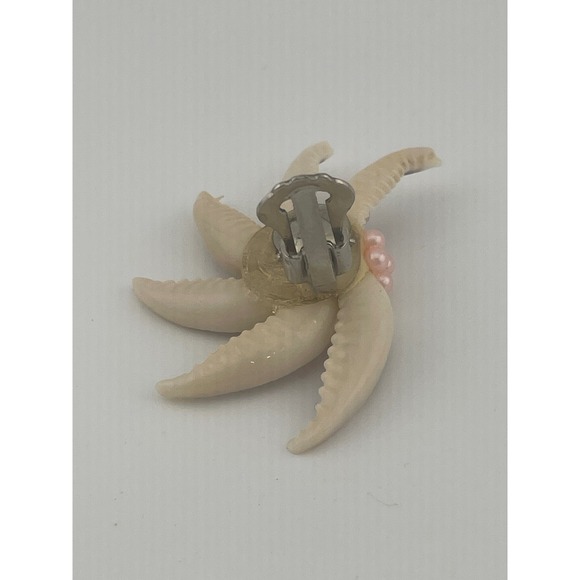 Vintage Cowrie Seashell Clip On Earrings Atomic starburst 50s MCM pink pearls - Picture 9 of 10